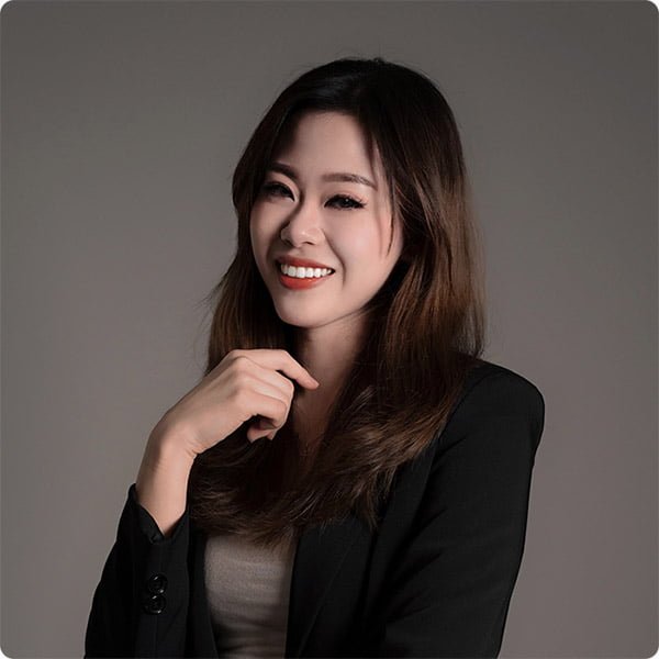Dentist Doctor Jessica Yong